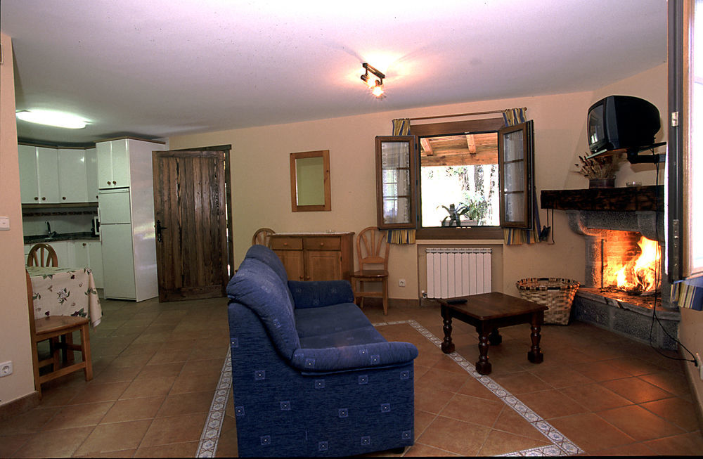 Casa Rural Eleizondo Haundia Itziar Exterior photo